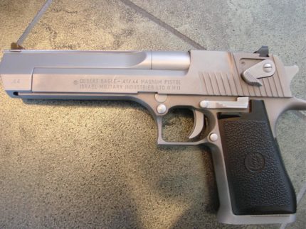 MAGNUM REASERCH DESERT EAGLE MATTE CHROME MARK VII 44 MAG